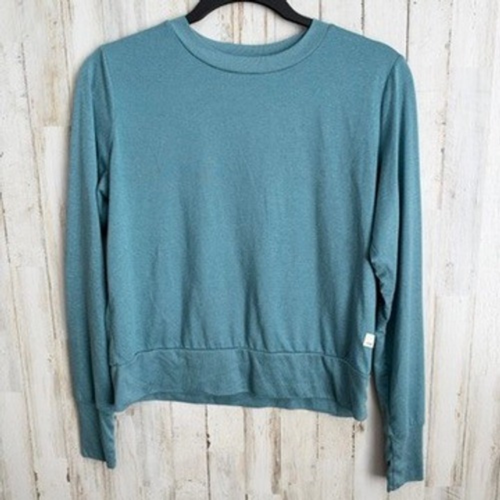 Vuori Daydream Top Womens S Blue Long Sleeve Crew Neck Banded Hem Activewear